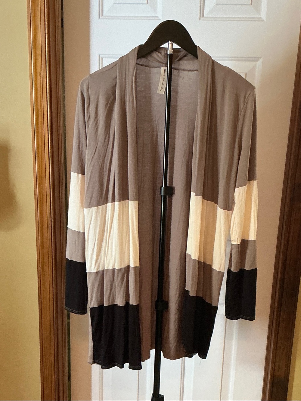 Vanilla Bay Taupe and Cream Colorblock Draped Cardigan